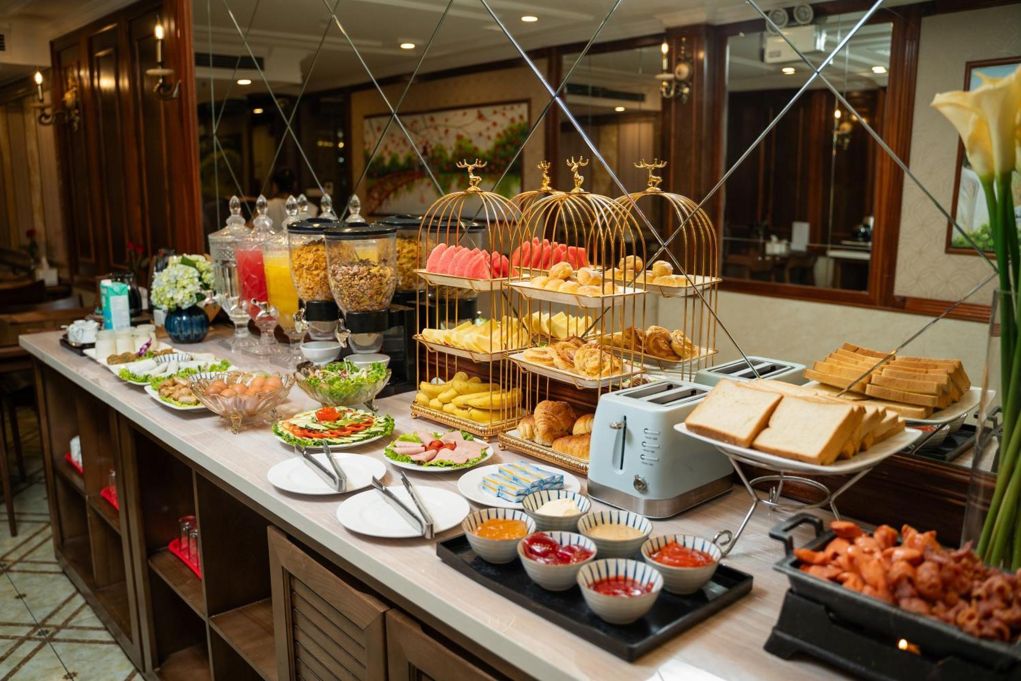 האנוי The West Hotel & Spa מראה חיצוני תמונה