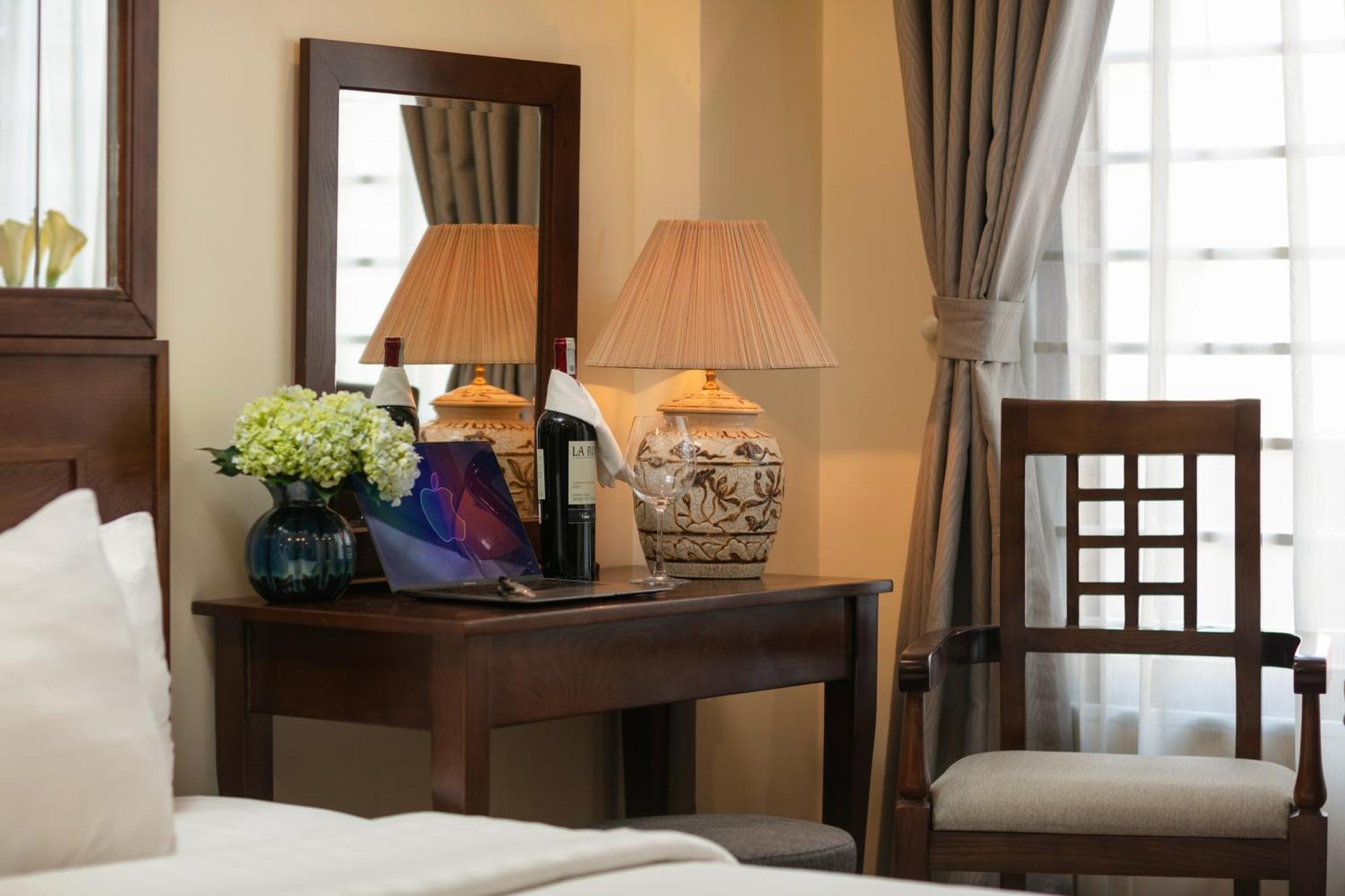 האנוי The West Hotel & Spa מראה חיצוני תמונה