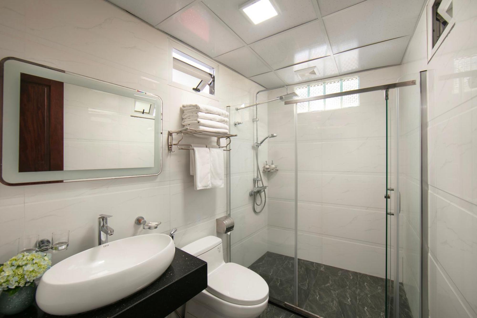 האנוי The West Hotel & Spa מראה חיצוני תמונה